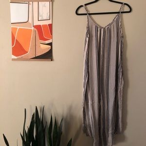 En Crème Stripped Overall